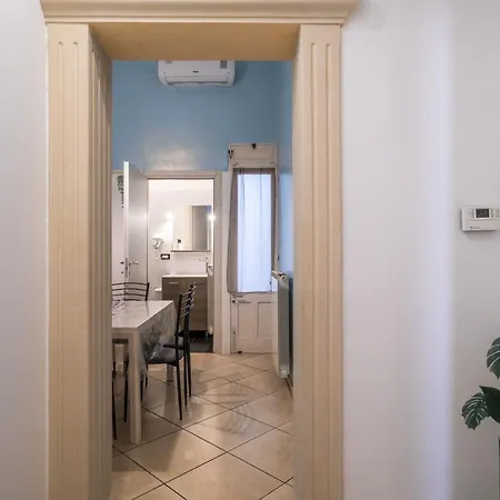 Relax House 別荘 Squinzano