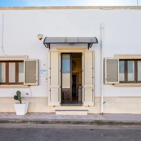 Semesterbostad Relax House *